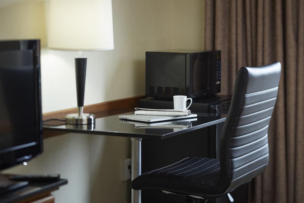 Comfort Inn Брантфорд Экстерьер фото