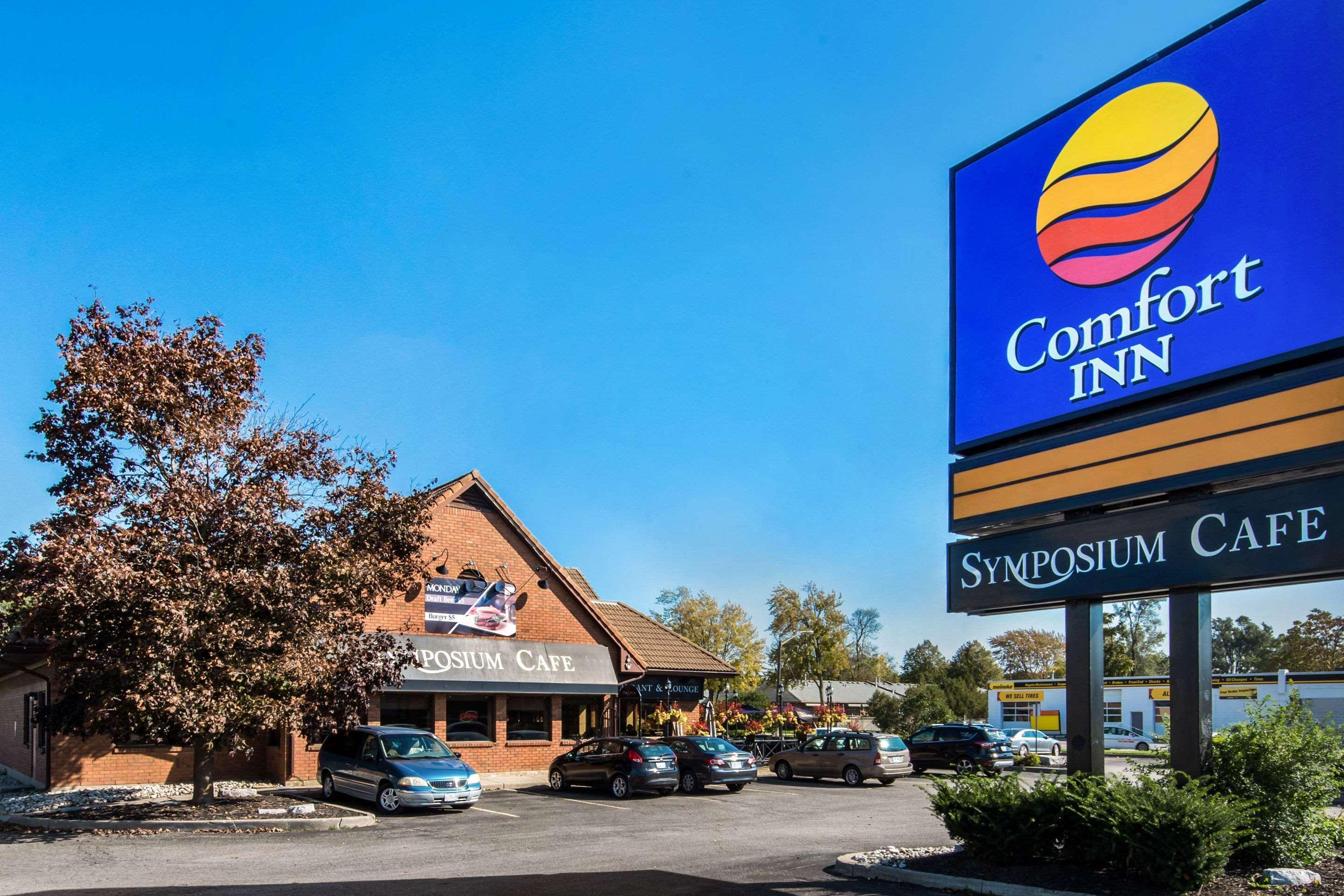 Comfort Inn Брантфорд Экстерьер фото